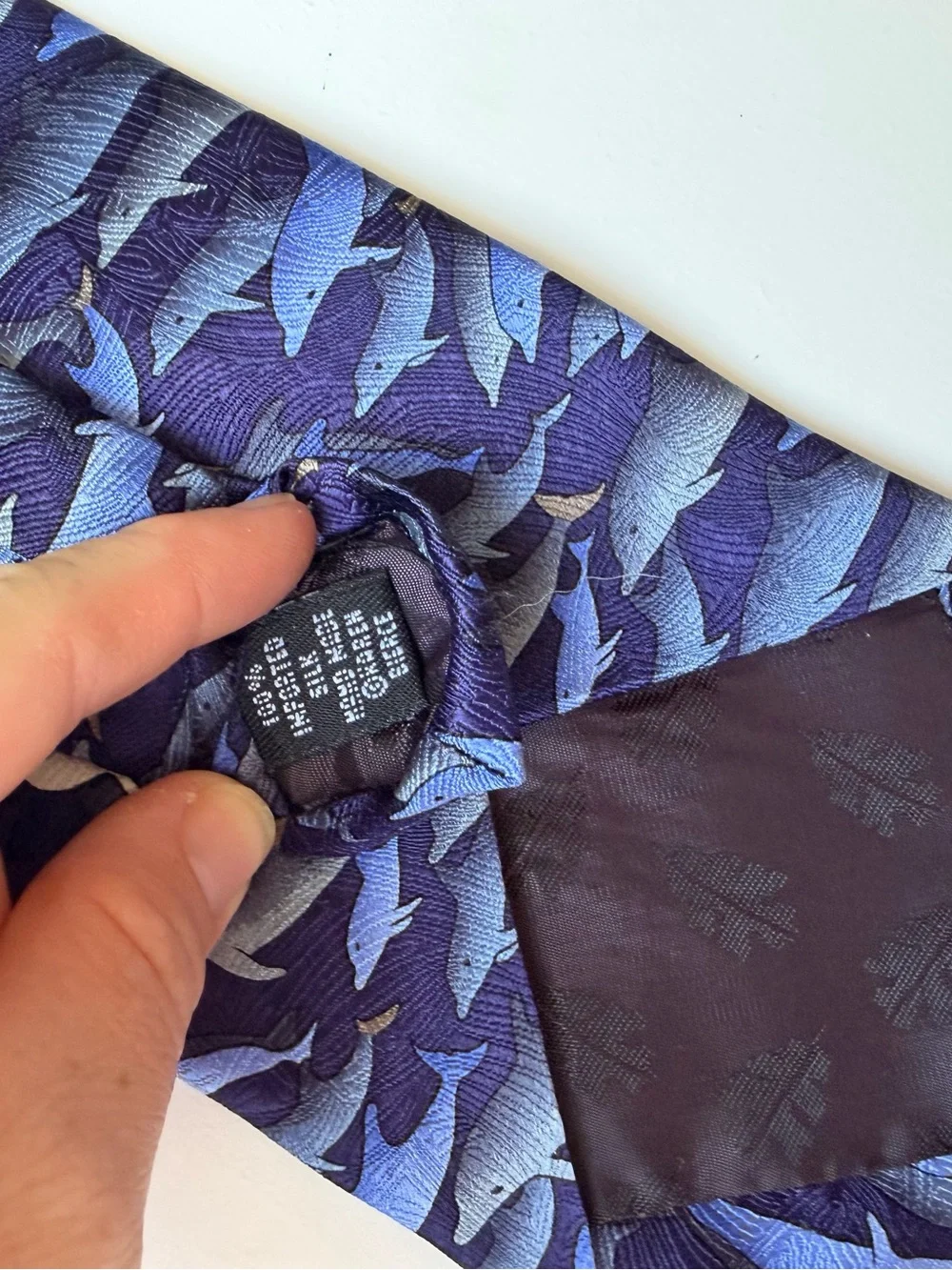100% handmade, silk tie, dolphin print the nature Conservatory 60in
